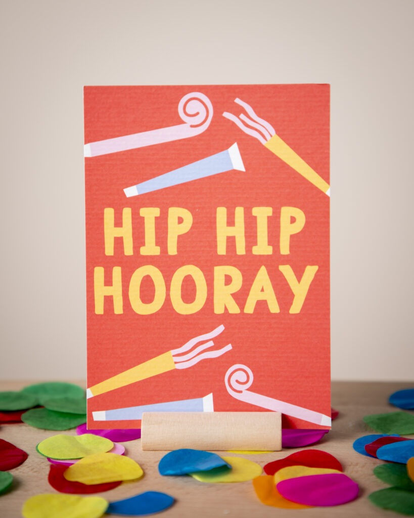 Verjaardagskaart 'hip hip hooray'